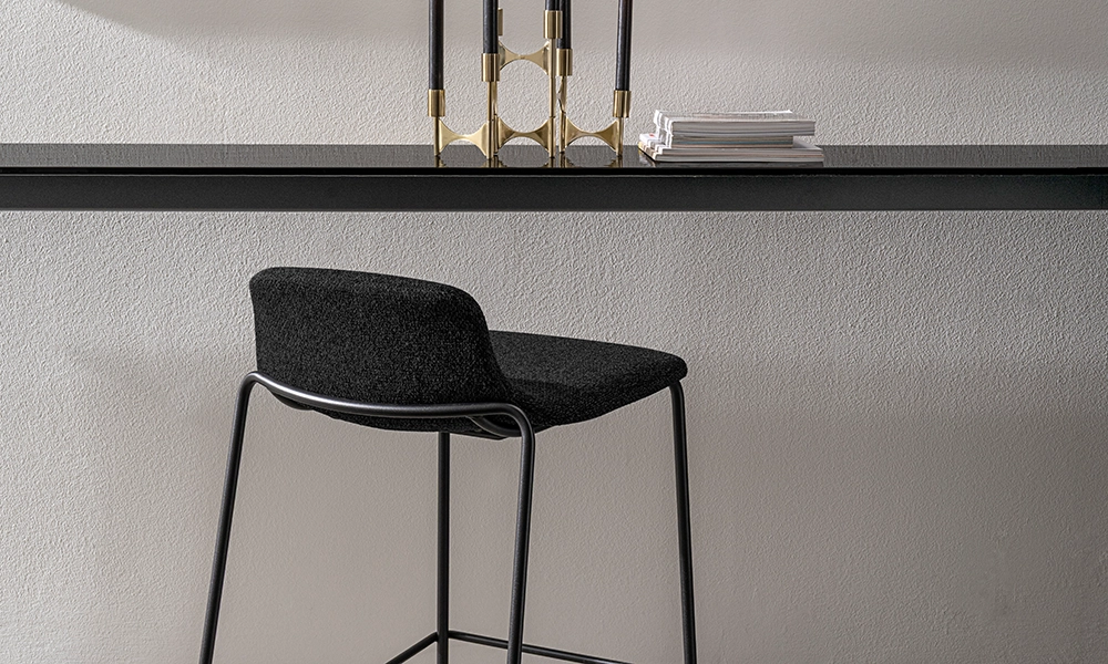 OLLY stool gallery4
